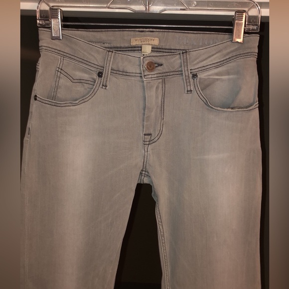 Burberry Brit Bexton Skinny Leg Jeans, Size 28. - Picture 5 of 16